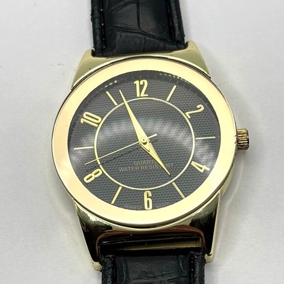 Gold Retro Men's Watch - Picture 2 of 4